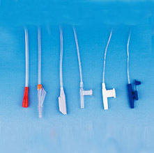 康鴿一次性吸痰管6F-20F  單支包裝，內(nèi)附吸附式手套，便于醫(yī)生操作