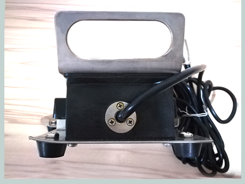 滬通 普通雙聯(lián)腳踏開關 FS01(FS02) 三芯 滬通 普通雙聯(lián)腳踏開關 FS01(FS02) 三芯